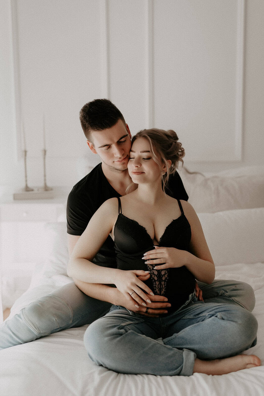 Rundum-sorglos Babybauchshooting in Göttingen – liebevoll betreute Schwangerschaftsfotos mit Styling, Ruhe und Wohlfühlfaktor